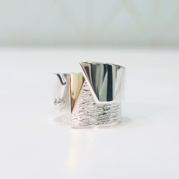 Anillo Tirana